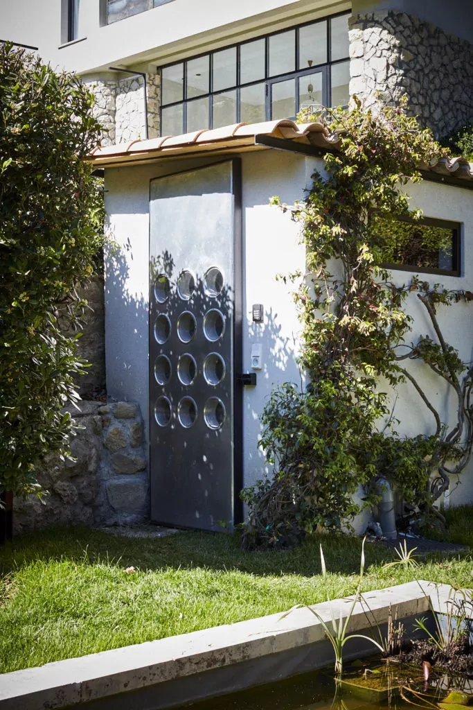 La casa smontabile di Jean Prouvé — interno