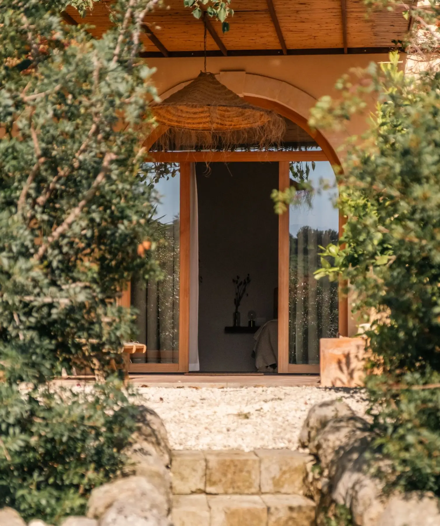 Iuta Farm — entrance among the olive trees